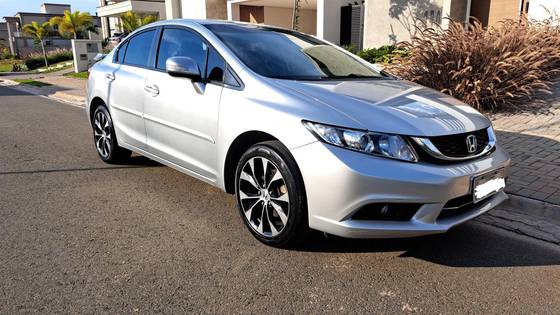 HONDA CIVIC 2.0 LXR 16V FLEX 4P AUTOMÁTICO
